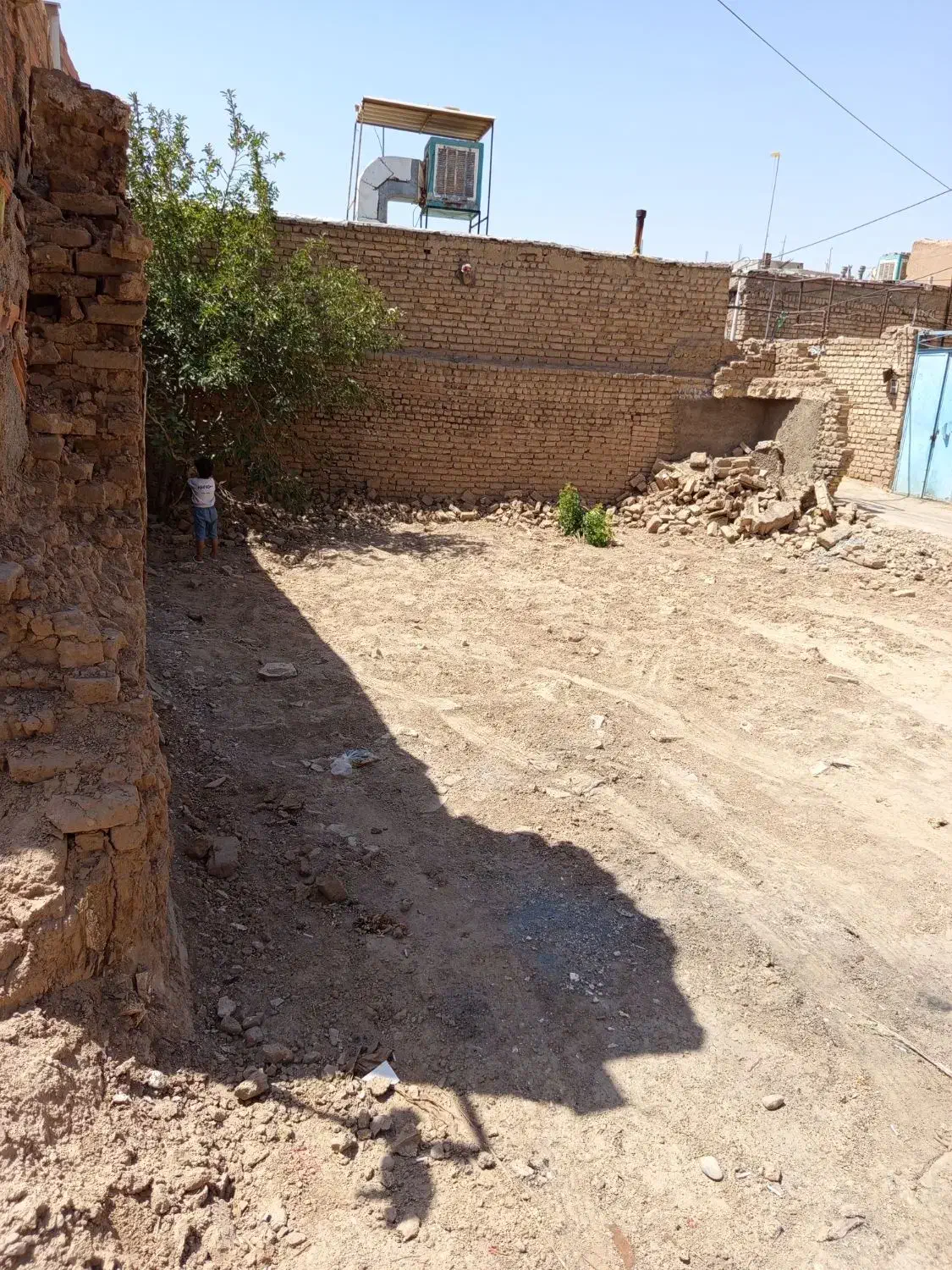 زمین 132متری خیابان امام خمینی 12|فروش زمین و ملک کلنگی|اسفراین, |دیوار