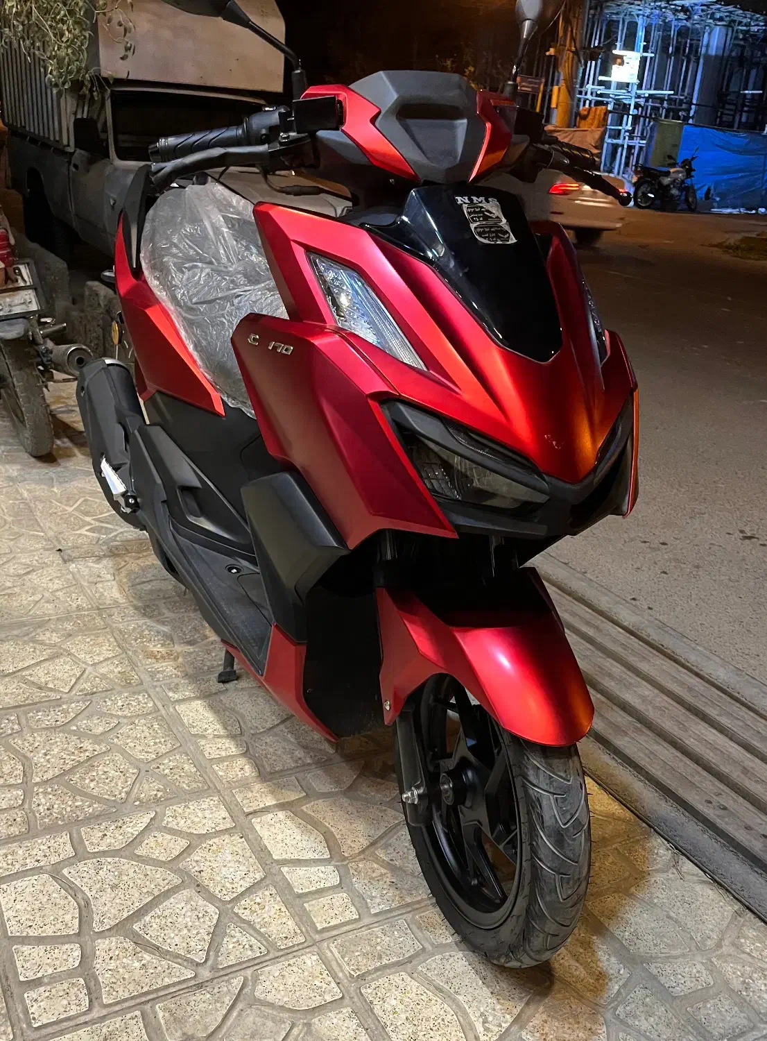 کلیک گلکسی واریو ۱۷۰|موتورسیکلت|قم, چهل درخت|دیوار