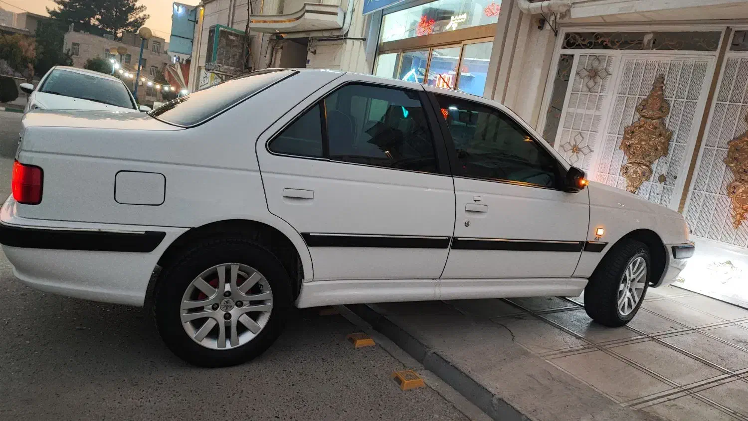 پژو پارس (tu5) مدل (۱۴۰۰) فول کارکرد کم سالم شرکتی|خودرو سواری و وانت|کرج, مجتمع صنفی صنعتی|دیوار