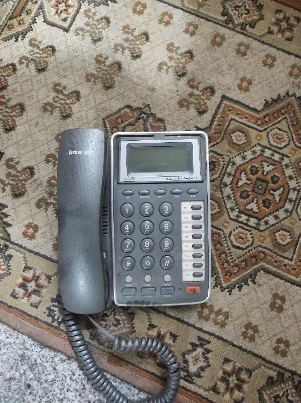 گوشی تلفن|تلفن رومیزی|فولادشهر, مسکن مهر فولادشهر|دیوار