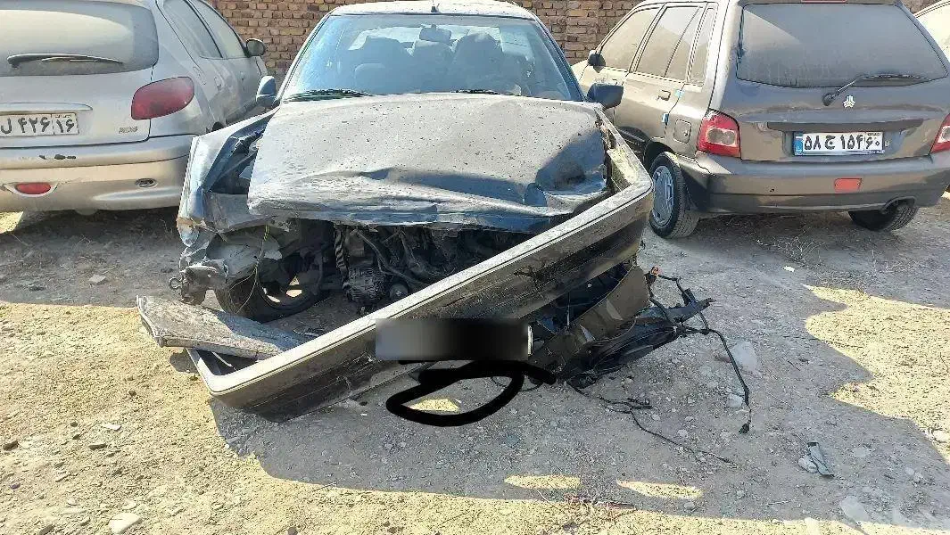 ۴۰۵ مدل ۸۳ ۳۰۰هزارتا کار|خودرو سواری و وانت|گرمدره, |دیوار