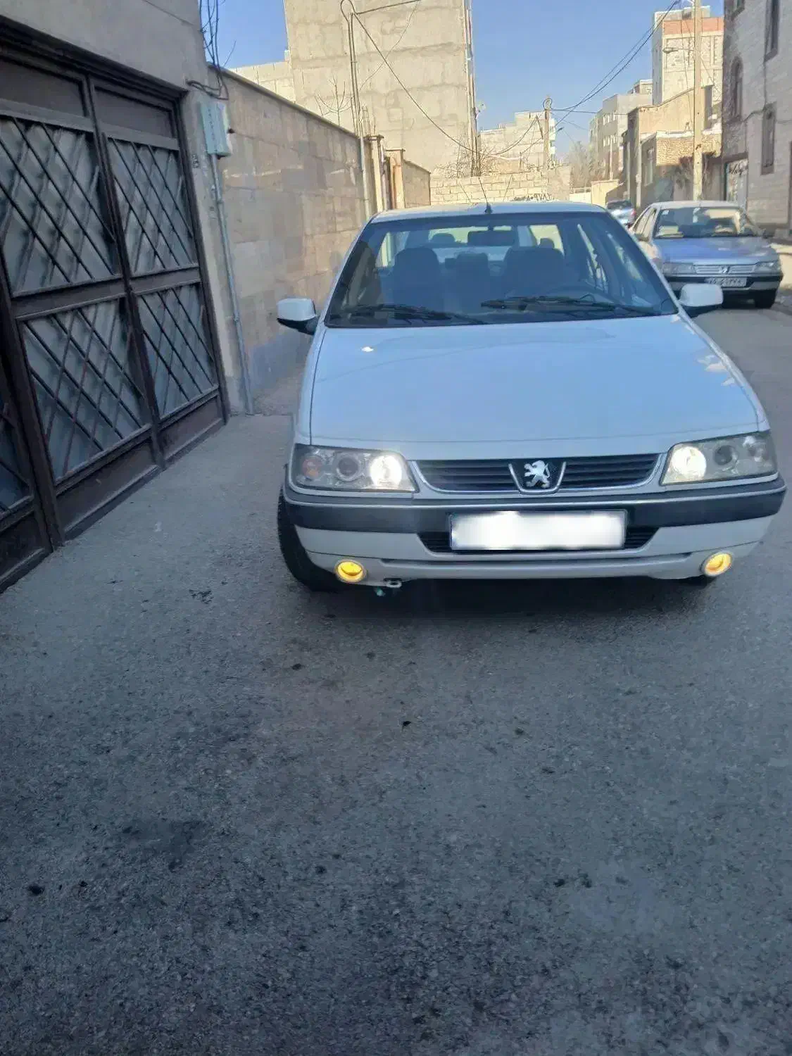 پژو ۴۰۵ slx مدل ۹۵ درحد تمیز|خودرو سواری و وانت|تهران, بلورسازی|دیوار