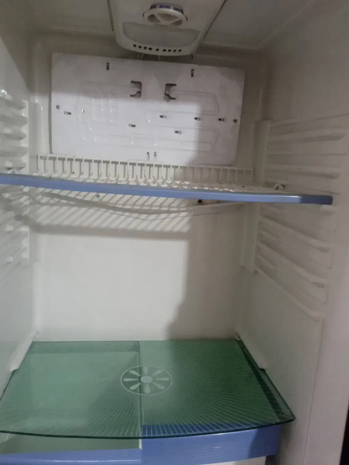 یخچال ۲۷فوت یخساران|یخچال و فریزر|لردگان, |دیوار