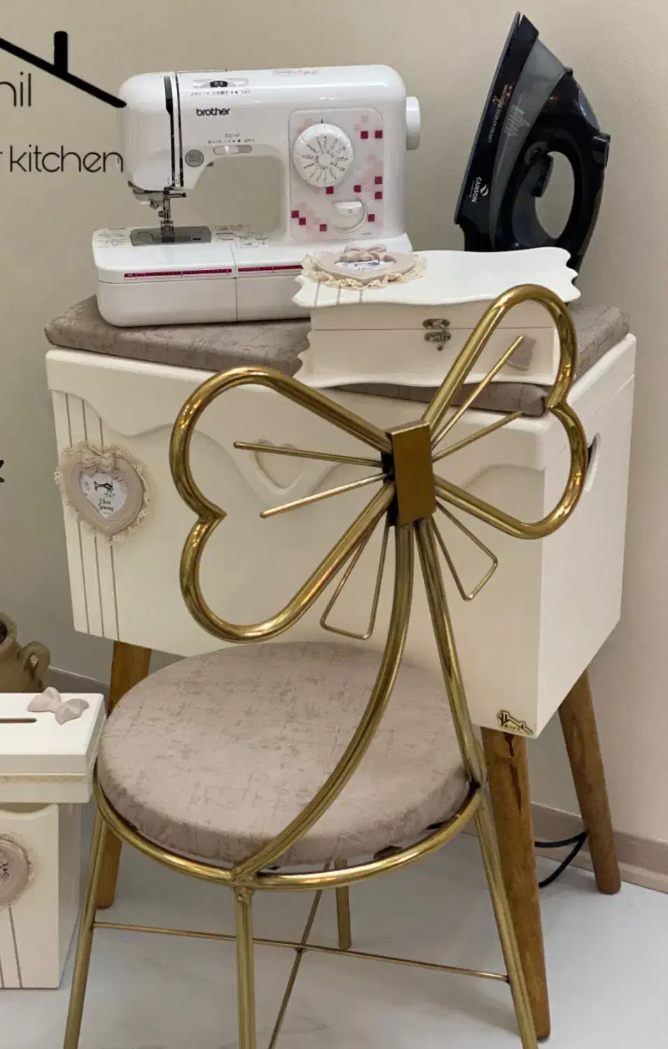 میز خیاطی و اتو|اتو و لوازم اتو|مشکیندشت, |دیوار