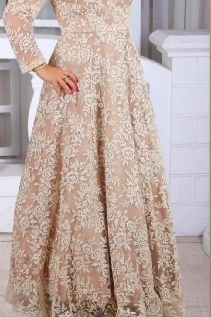 لباس مجلسی تن پوش دوم|لباس|اقبالیه, |دیوار