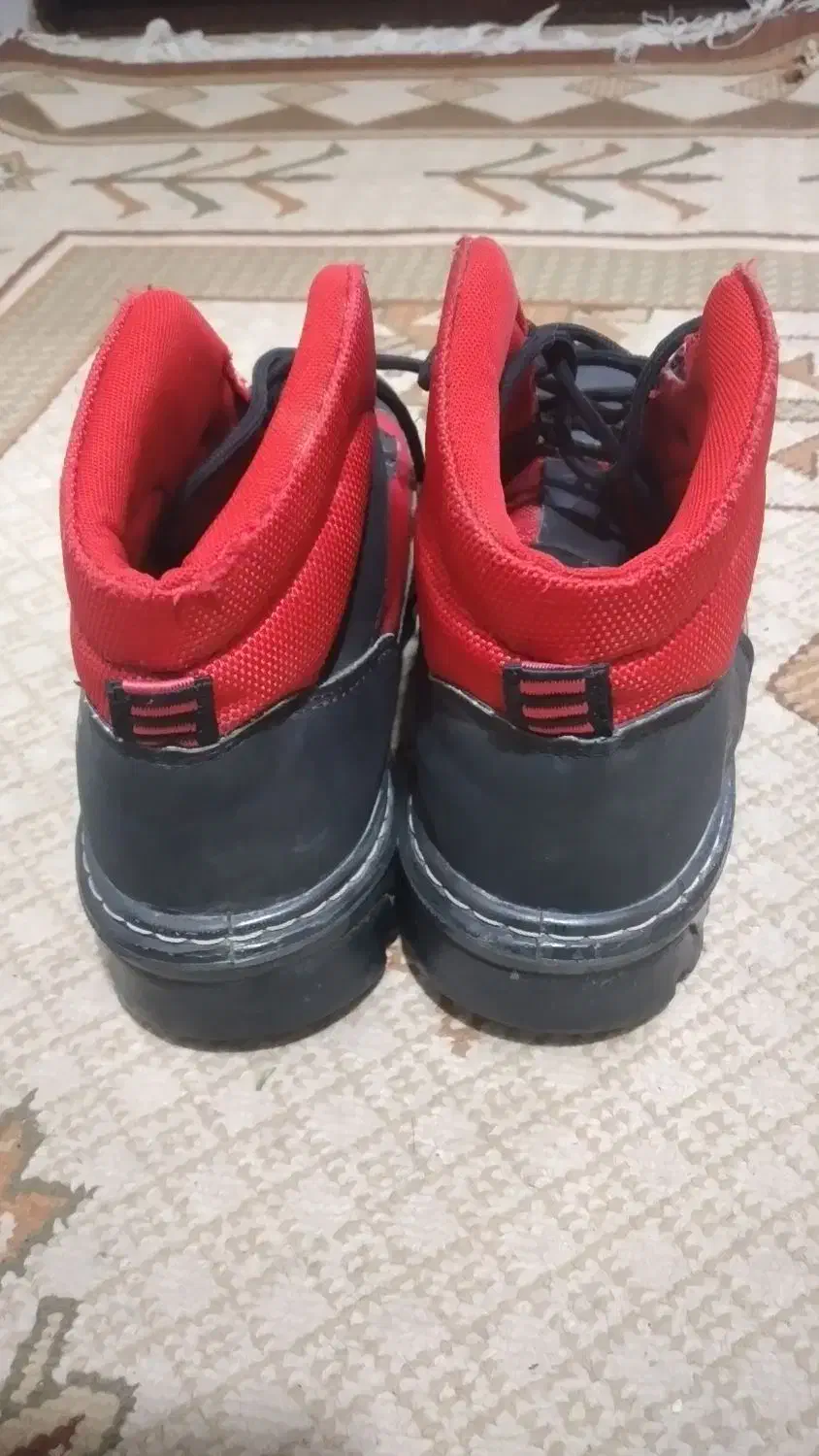 نیم بوت پسرونه سایز ۴۰|کیف، کفش، کمربند|فردوسیه, |دیوار