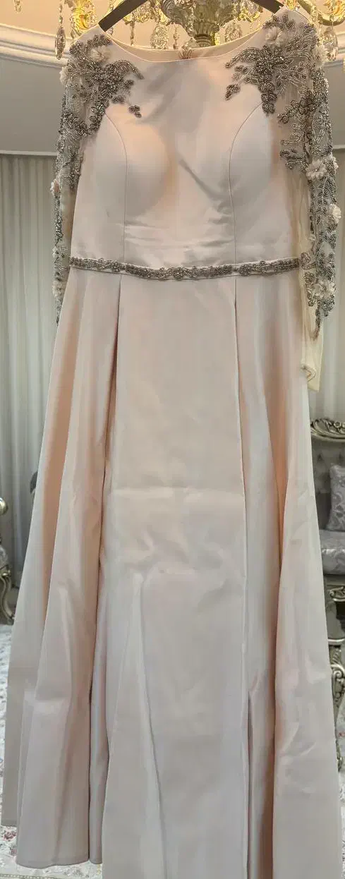 لباس مجلسی|لباس|سبزوار, پاسداران|دیوار