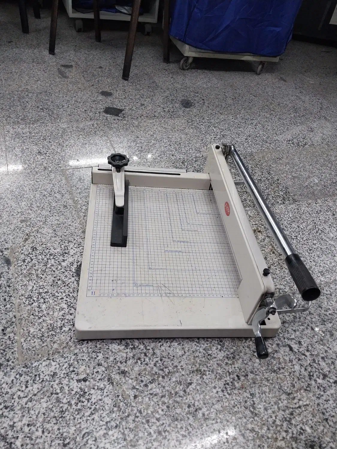 برش دستی دستگاه گیوتین کاغذ کاتر کتاب fox|لوازم التحریر|تهران, چیتگر جنوبی|دیوار