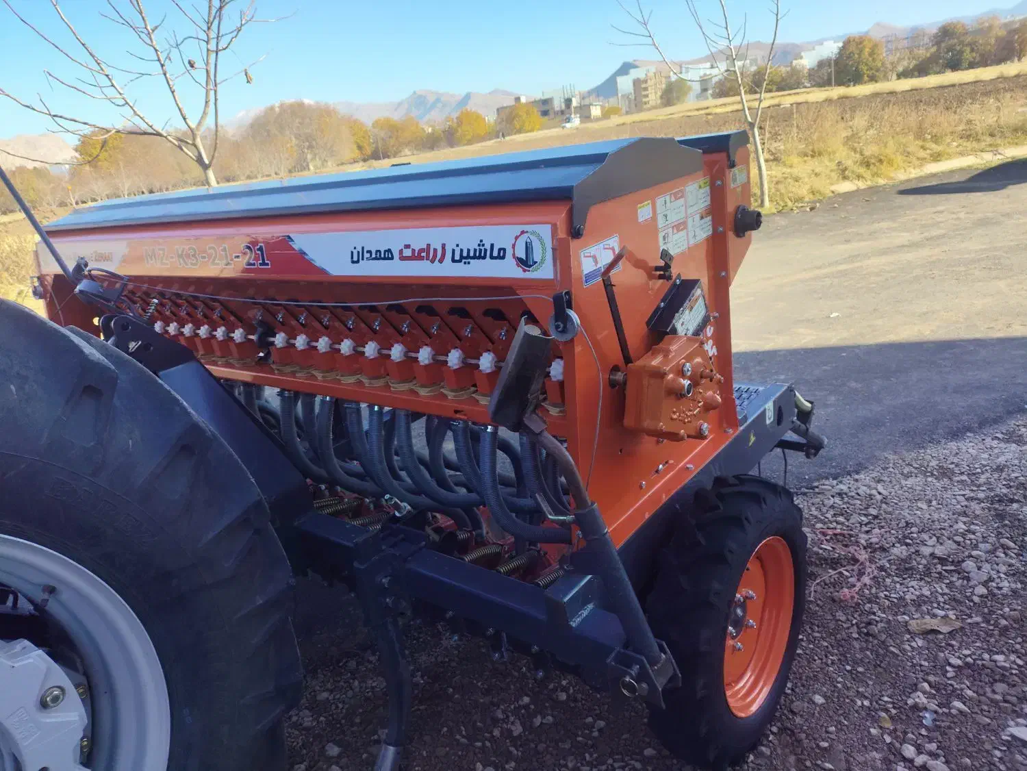 ردیف کار ۲۱ ردیفه ۳ مخزن|ماشینآلات صنعتی|الشتر, |دیوار