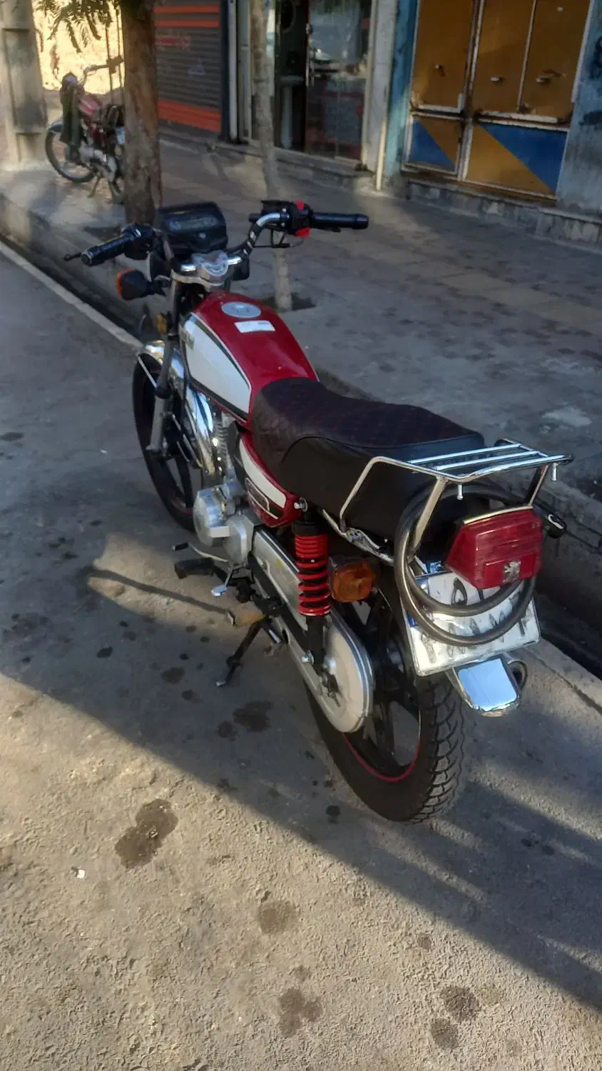 موتور همتاز مدل ۴۰۲|موتورسیکلت|بروجرد, |دیوار