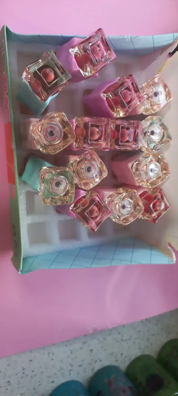 لوازم آرایشی نو|آرایشی، بهداشتی، درمانی|بابل, |دیوار