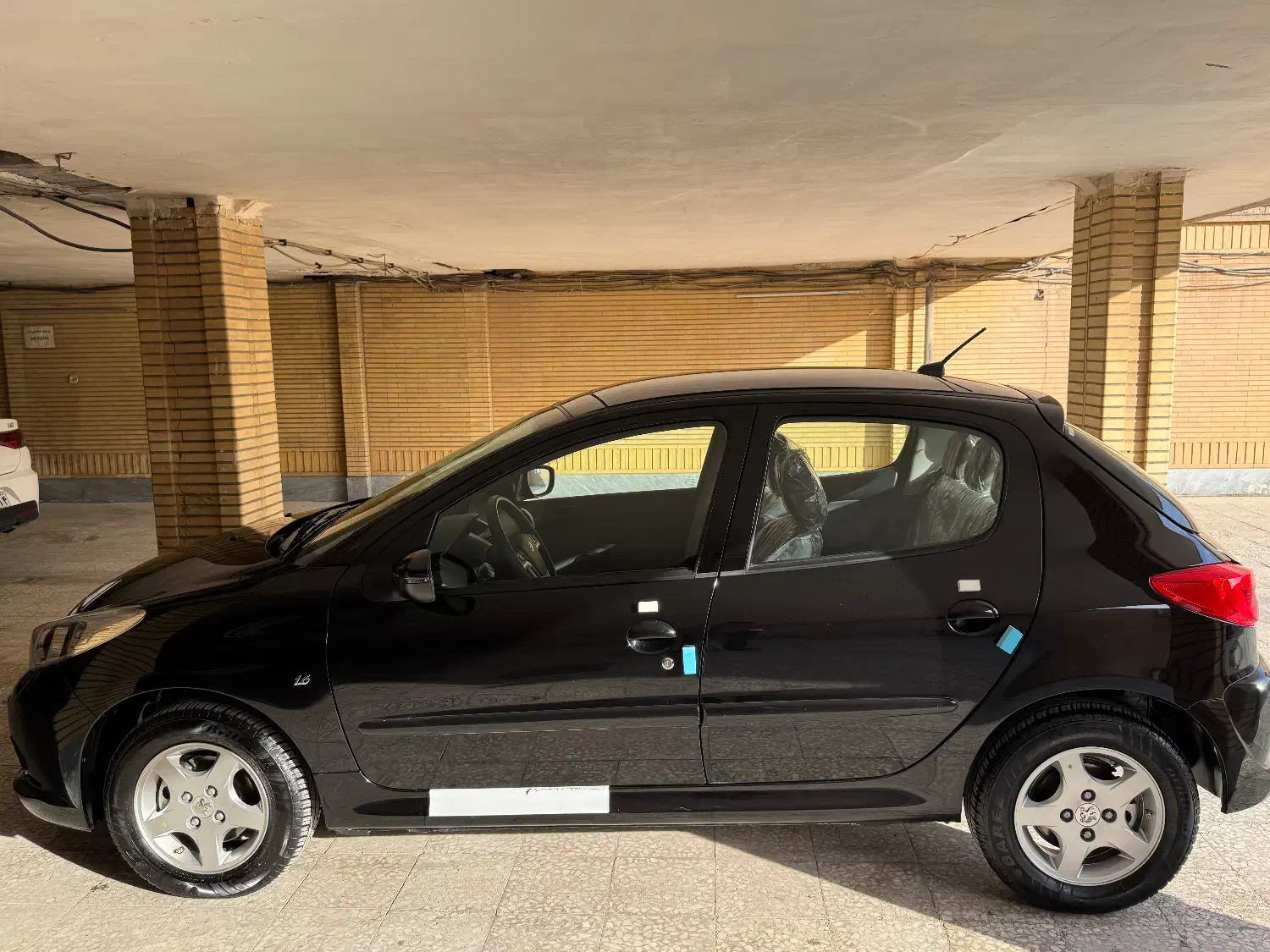 پژو ۲۰۷پاناروما ۱۴۰۴|خودرو سواری و وانت|اهواز, گلستان|دیوار