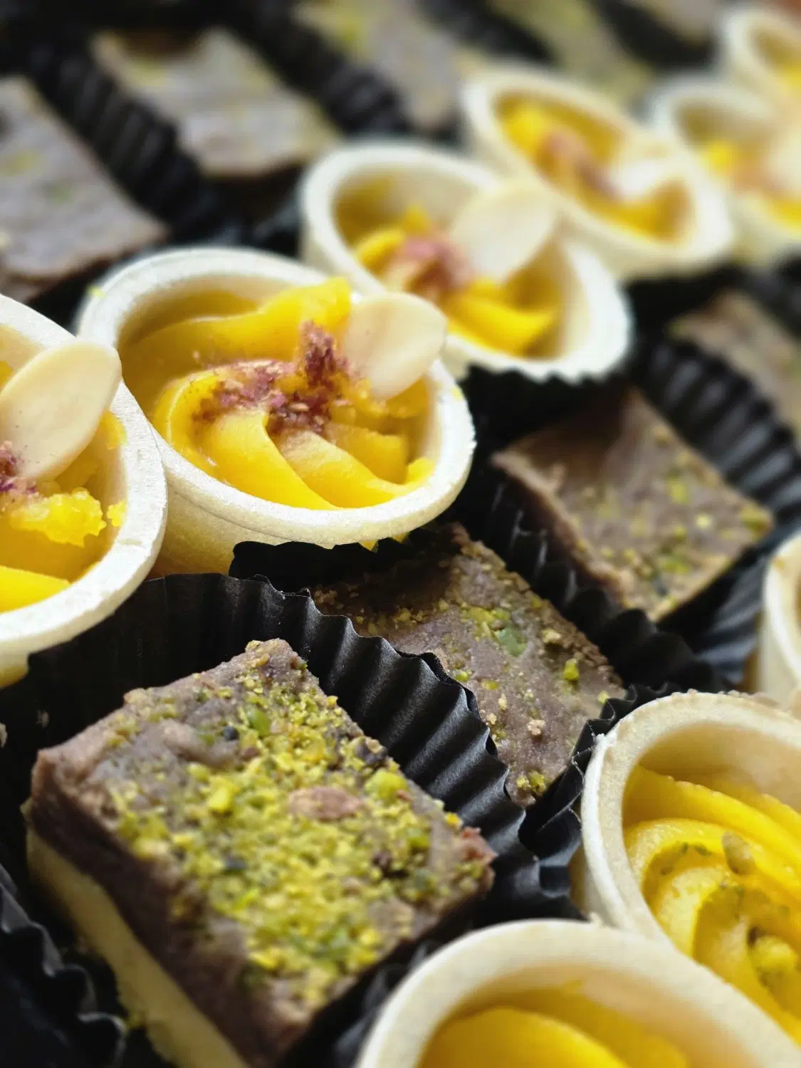 حلوا|خوردنی و آشامیدنی|اندیمشک, |دیوار