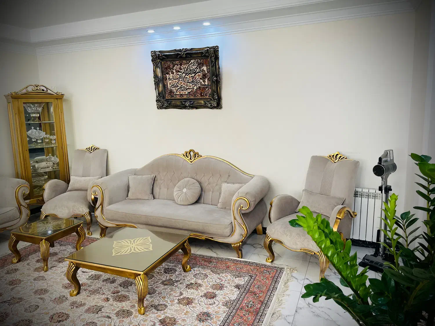 حراج مبلمان نئوکلاسیک|مبلمان خانگی و میز عسلی|تهران, دردشت|دیوار