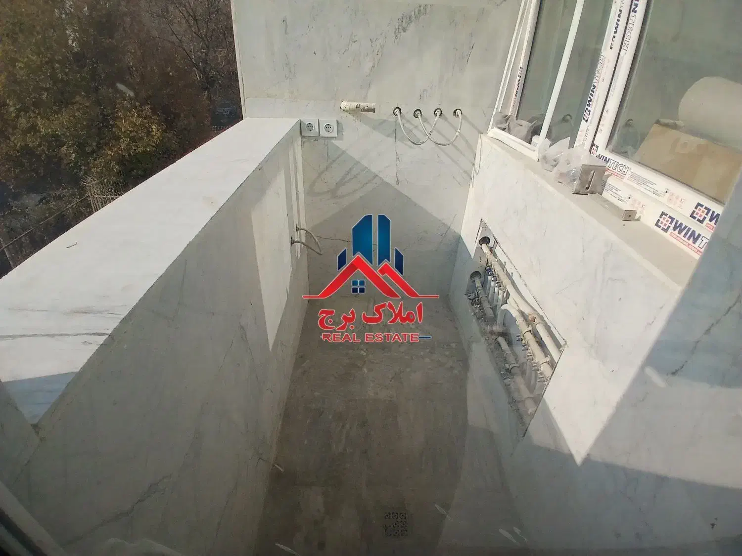 *بلوار المپیک ۱۱۱متر۲خواب کلیدنخورده ۱۵متر انباری*