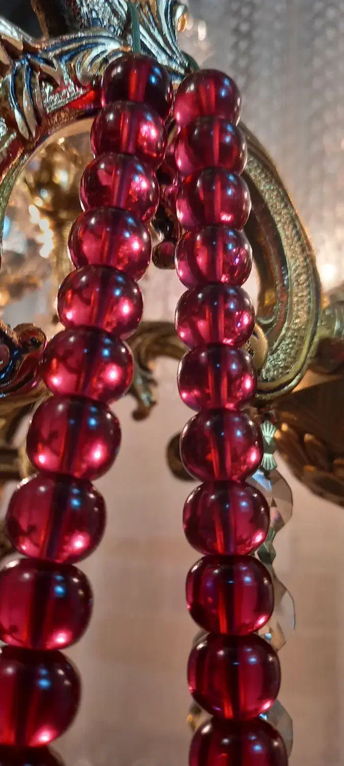 تسبیح سندلوس|کلکسیون اشیاء عتیقه|اندیشه, اندیشه فاز ۲|دیوار