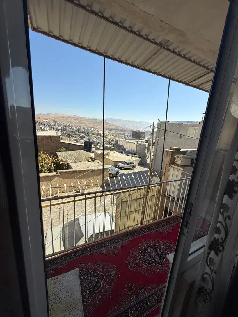 فروش دو‌طبقه منزل مسکونی|فروش خانه و ویلا|سنندج, |دیوار