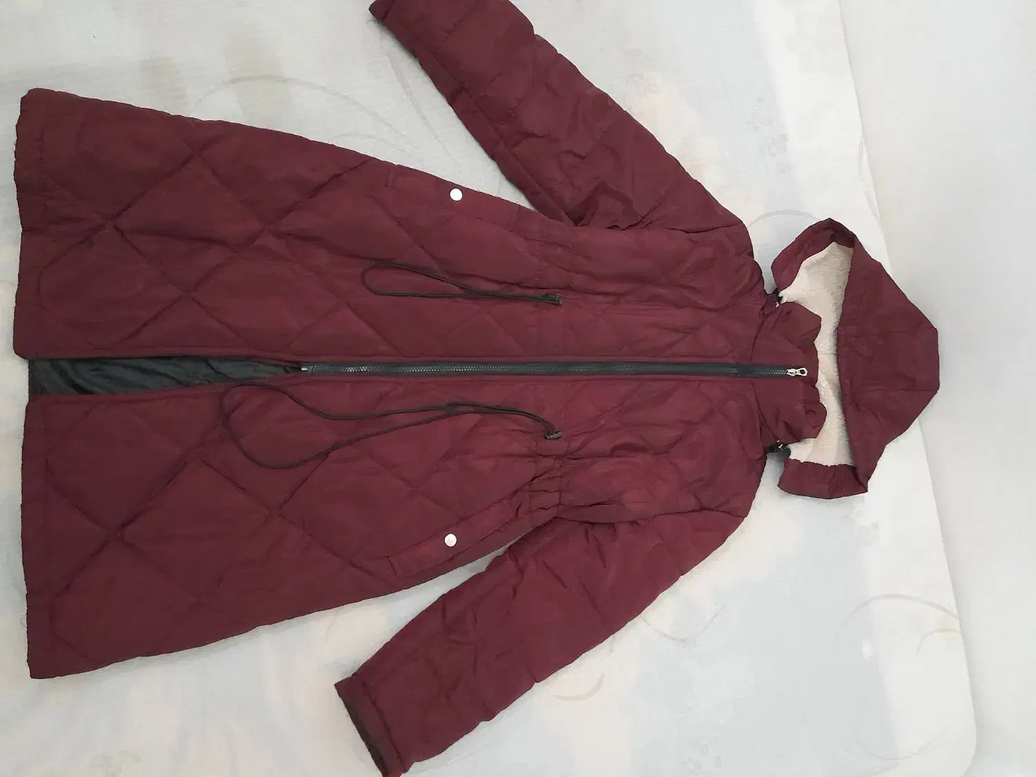 پالتو زنانه|لباس|پردیس, فاز ۴|دیوار