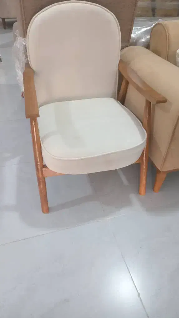 مبل ۸ نفره آف خورده باقیمت استثنائی|مبلمان خانگی و میز عسلی|مشکیندشت, |دیوار