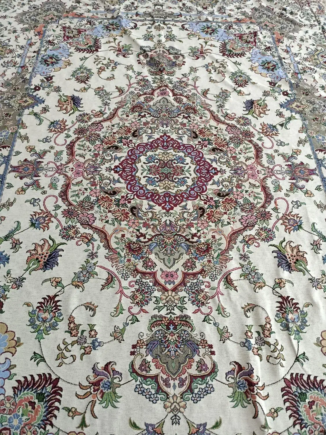 روفرشی|روفرشی|کامیاران, |دیوار