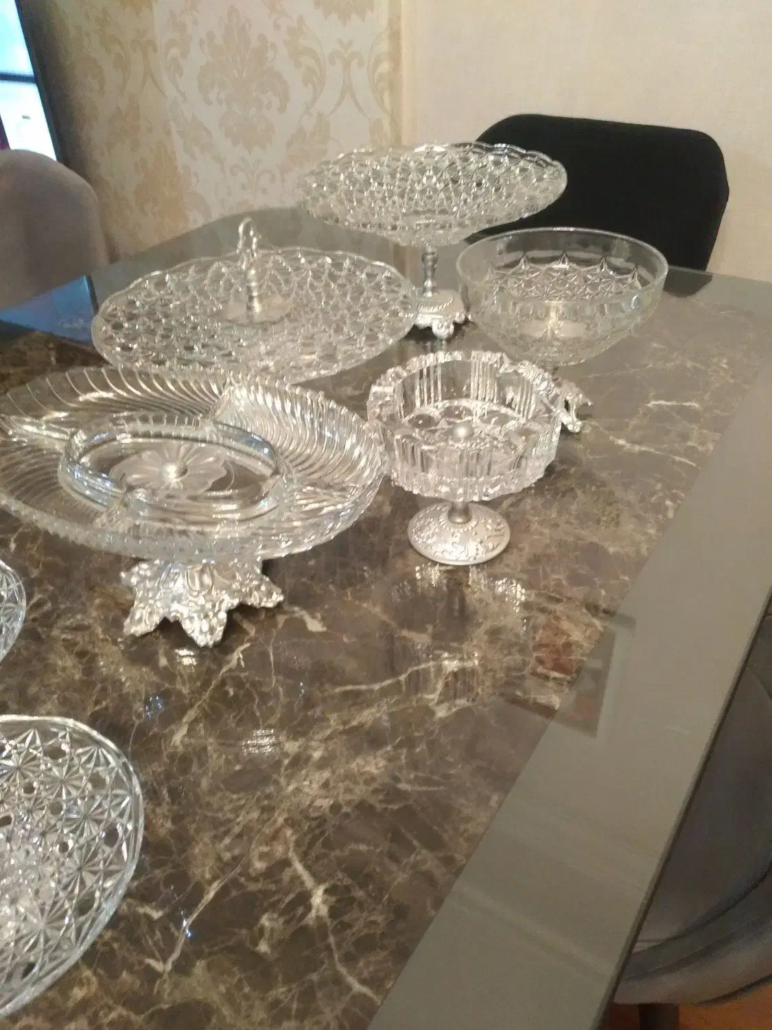 سرویس پذیرایی کریستال چک نو اصل قدیمی|ظروف سرو و پذیرایی|قزوین, |دیوار