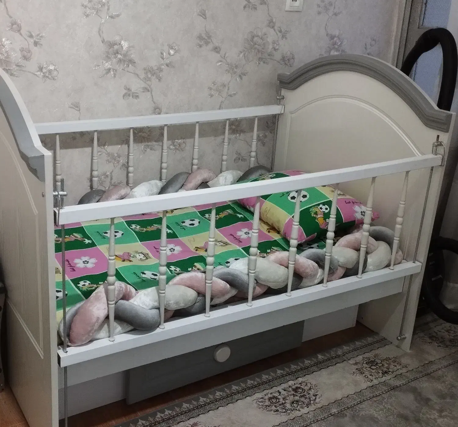 تخت و کمد کودک|تخت و صندلی بچه|تهران, شهرک رضویه|دیوار