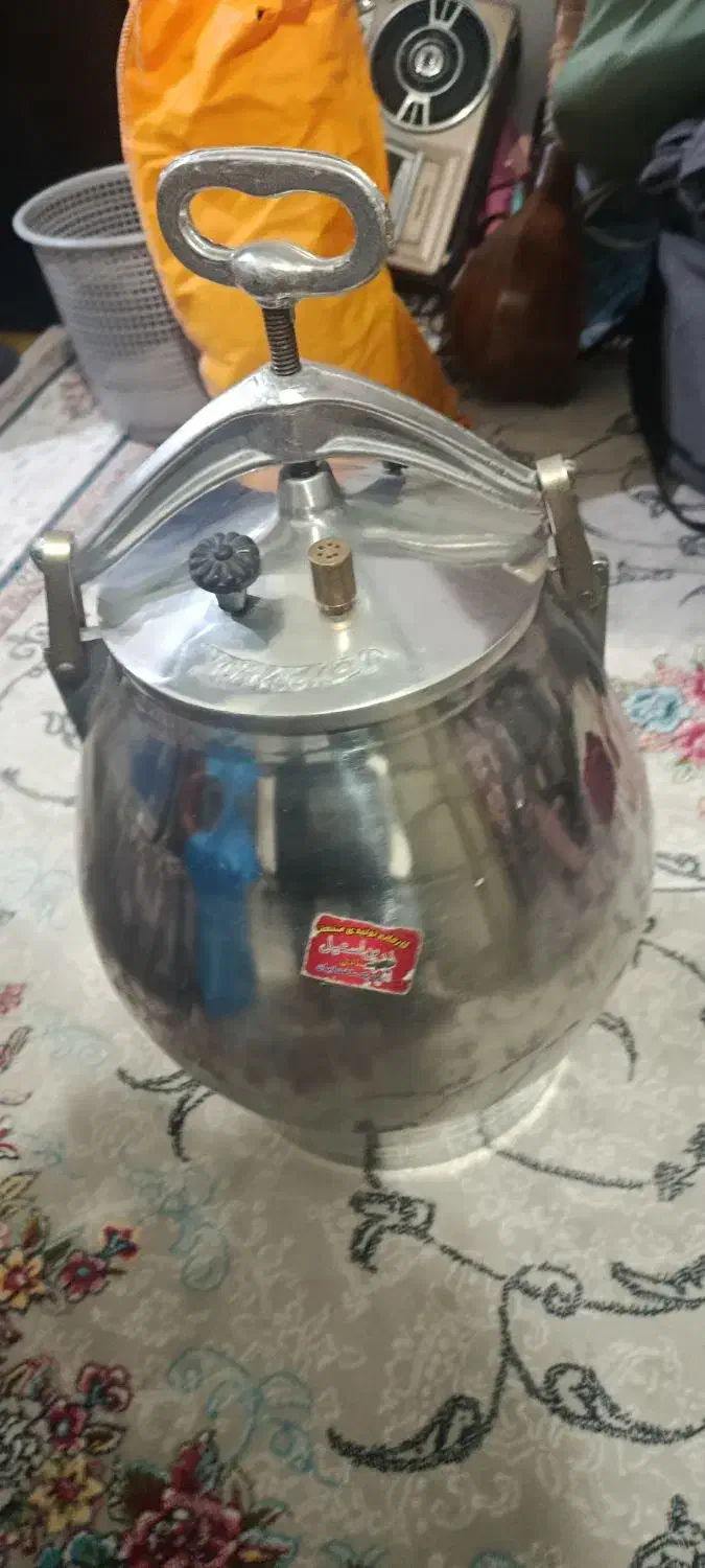 زود پز ۳۵ لیتری قدیمی|ظروف پخت‌وپز|قروه, |دیوار