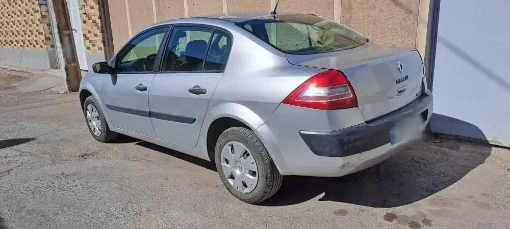 مگان ۱۶۰۰|خودرو سواری و وانت|کرمان, |دیوار