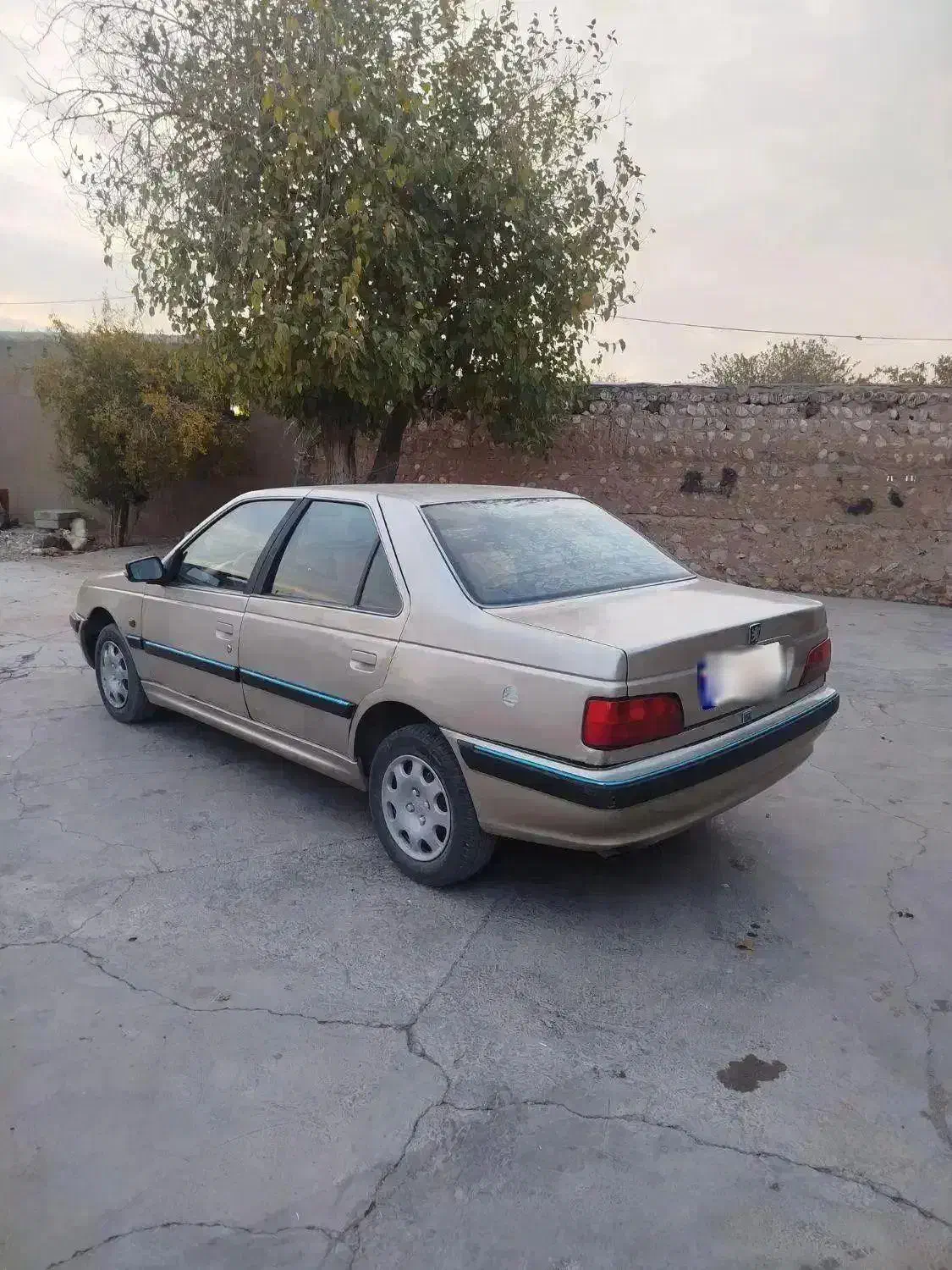 پژو پارس مدل ۸۰|خودرو سواری و وانت|خرمآباد, |دیوار