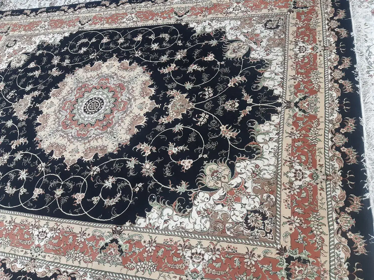 فرش ۹ متری|فرش|قلعه نو, |دیوار