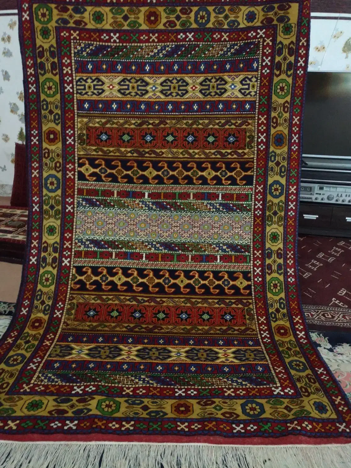 قالیچه پشتی گل ابریشم|پشتی|مشهد, طلاب|دیوار