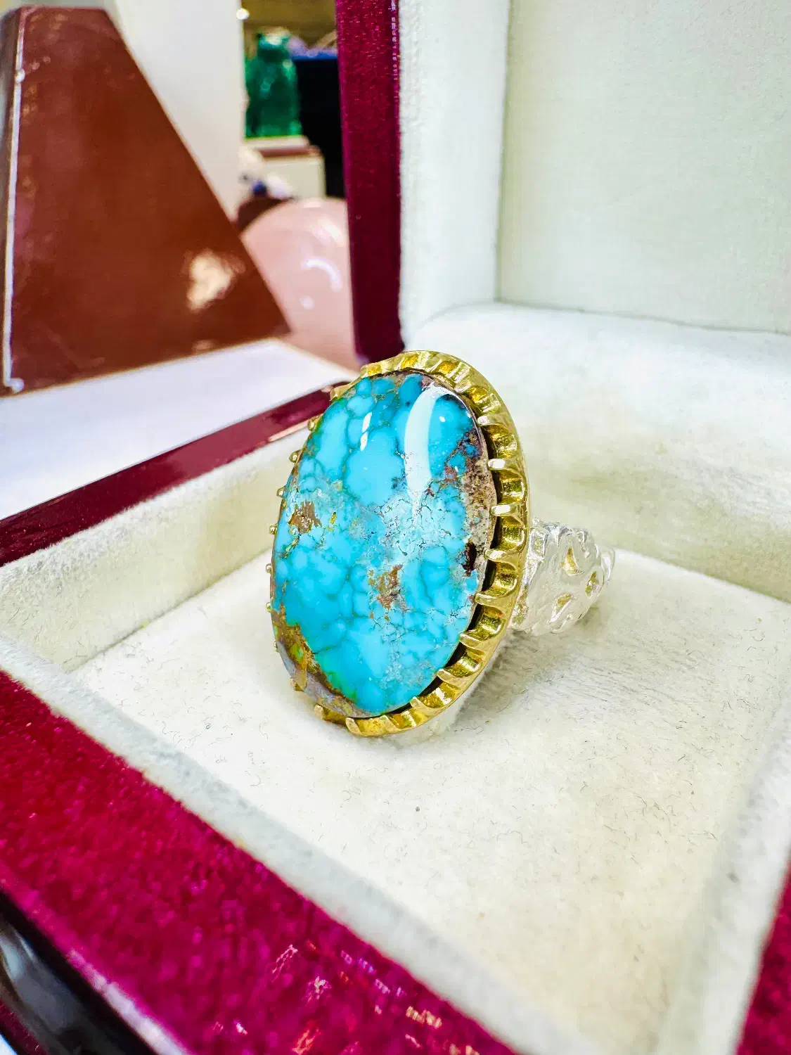 انگشتر فوق لوکس سنگ فیروزه آبی درباری رگه طلایی|بدلیجات|تبریز, |دیوار