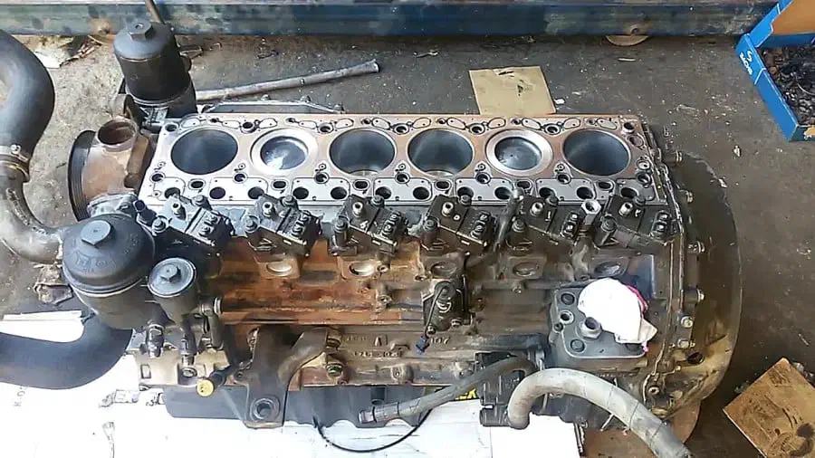 میکانیک بنز سیار هستم|خدمات موتور و ماشین|نیک شهر, |دیوار