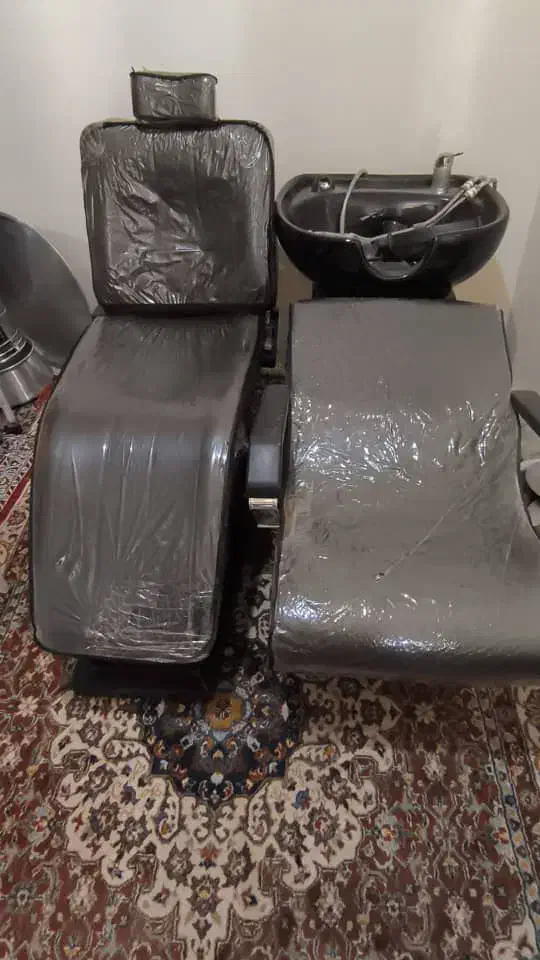 صندلی وسرشور ارایشگاه|آرایشگاه و سالنهای زیبایی|مسجد سلیمان, |دیوار