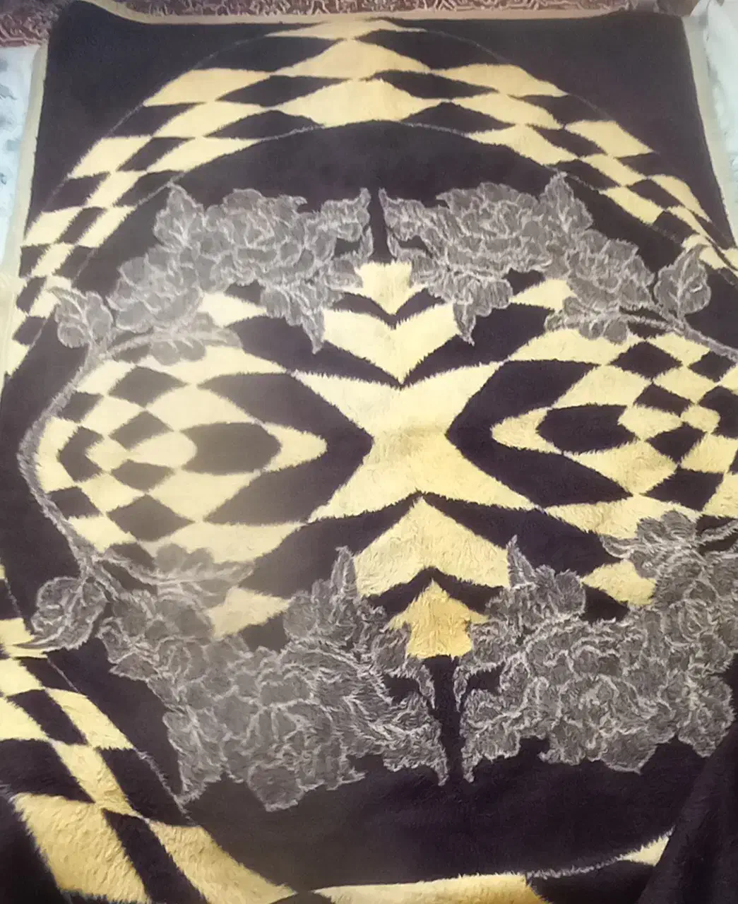 پتو دو نفره|رختخواب، بالش، پتو|تبریز, |دیوار