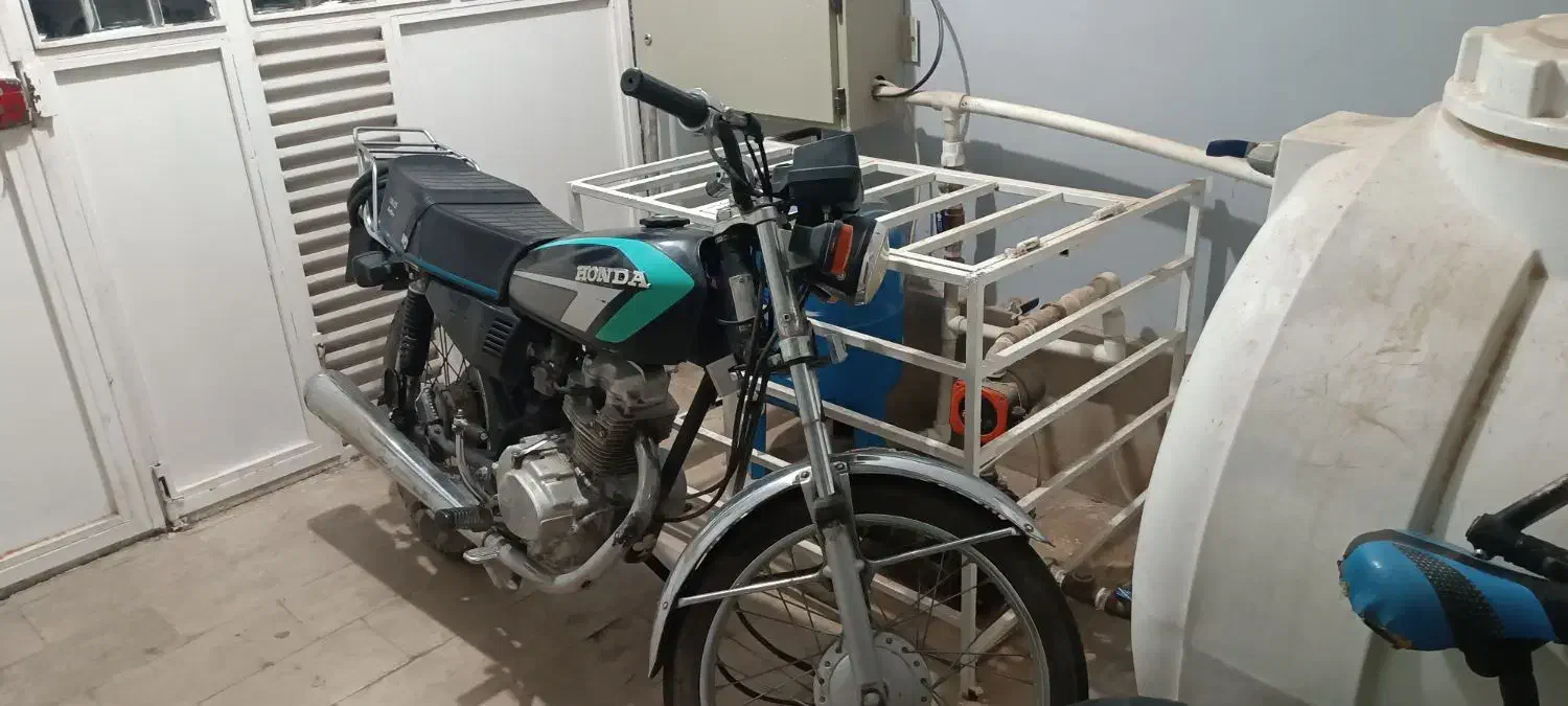 موتور سیکلت ساوین 90|موتورسیکلت|پرند, فاز ۶|دیوار