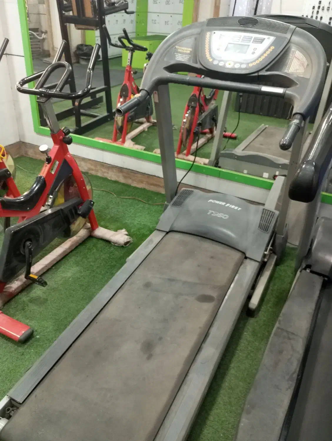 تردمیل|تجهیزات ورزشی|خمینی‌شهر, |دیوار