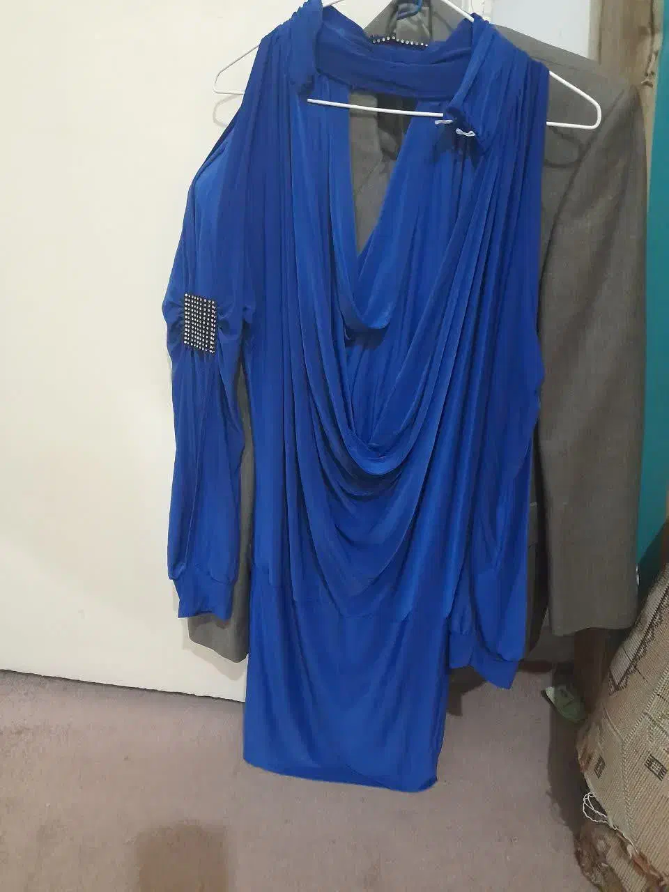 لباس محلی|لباس|فردیس, قریشی|دیوار