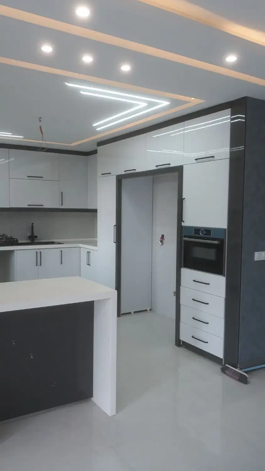 کابینت وکمد دیواری سفارشی ام دی اف ۲۰۰۰۰۰۰|خدمات پیشه و مهارت|رشت, شهرک قدس|دیوار