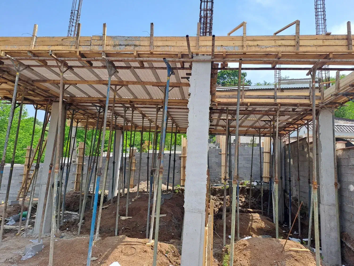 الماتوربندی و قالب بندی|خدمات پیشه و مهارت|رشت, پل تالشان|دیوار