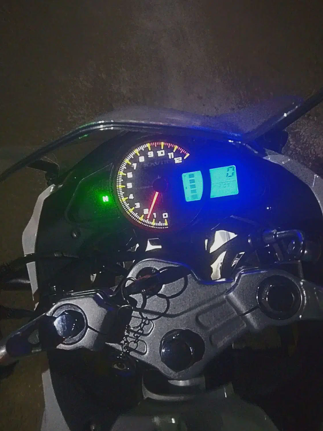 موتور مگلی ۲۰۰|موتورسیکلت|رشت, یخسازی|دیوار