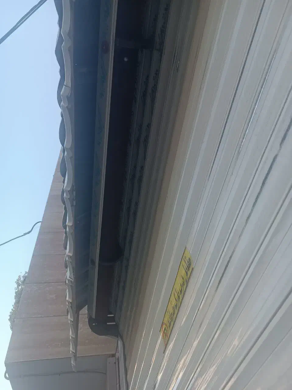 درب کرکره برقی تقریبا نو|مصالح و تجهیزات ساختمان|مشهد, کوی ولیعصر|دیوار