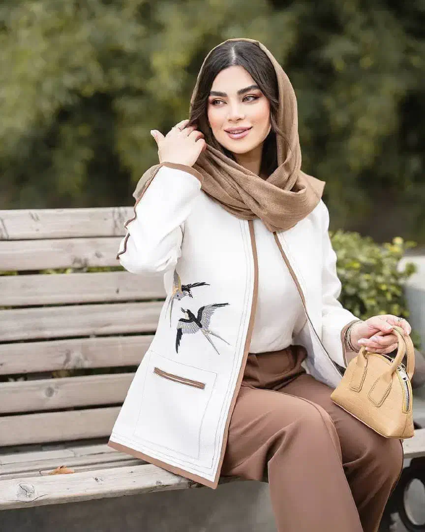 مدل خانم جهت پوشاک زنانه|استخدام هنری و رسانه|بروجرد, |دیوار