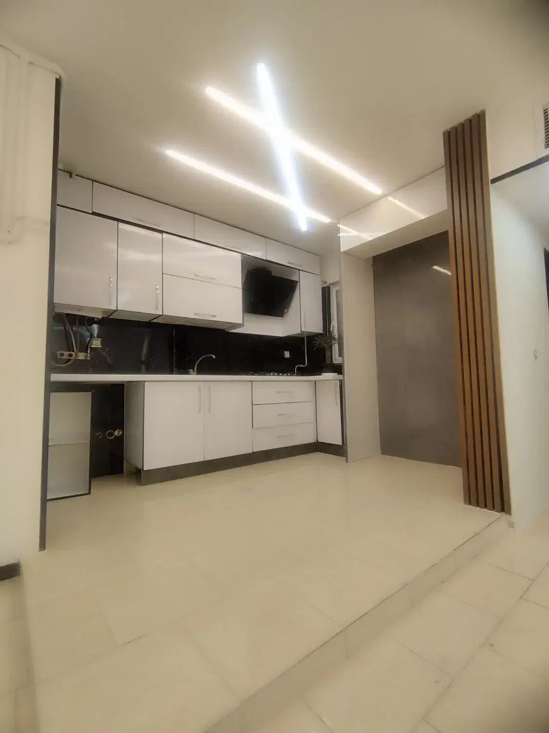 ۸۵ متر نور گیرفول امکانات /دسترسی به فاز ۲ /نوساز|فروش آپارتمان|هشتگرد, فاز ۷ مهستان|دیوار