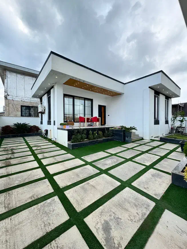 ویلا مدرن و زیبا در دو قدمی دریا|فروش خانه و ویلا|چاف و چمخاله, |دیوار