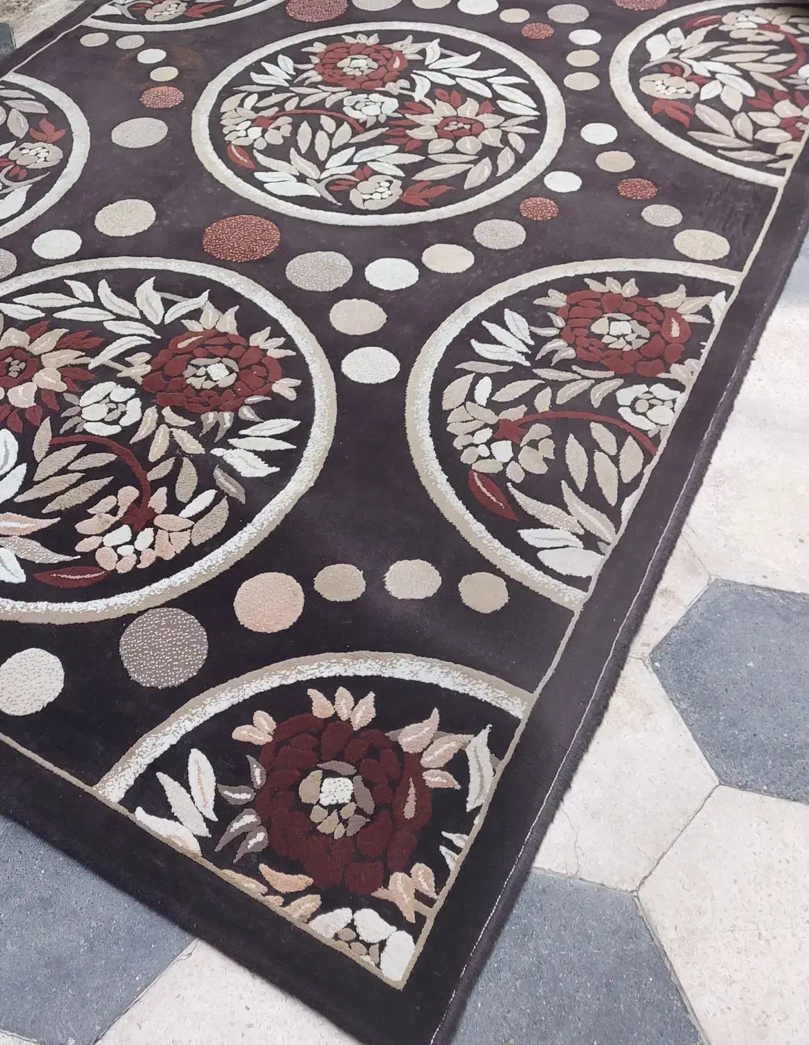 فرش|فرش|شیراز, هفت تنان|دیوار