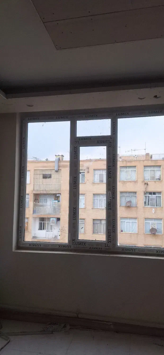 درب وپنجره دوجدارهupvc|خدمات پیشه و مهارت|آبیک, |دیوار