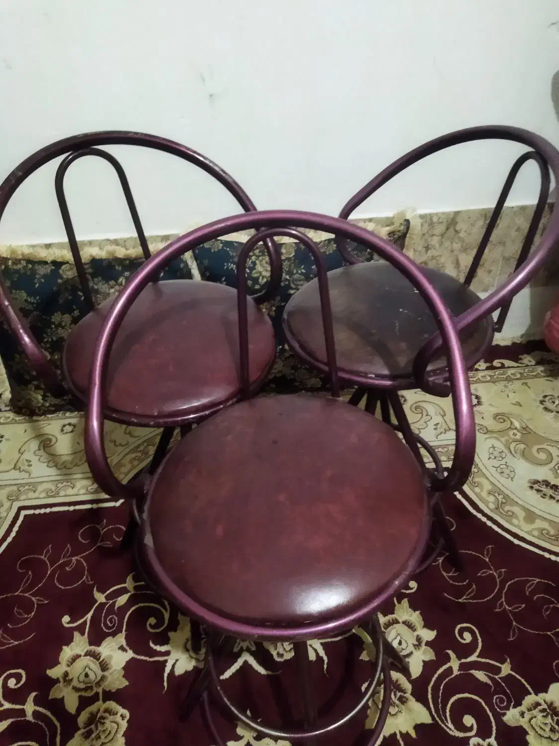 صندلی|صندلی و نیمکت|شیراز, شهرک مدرس|دیوار