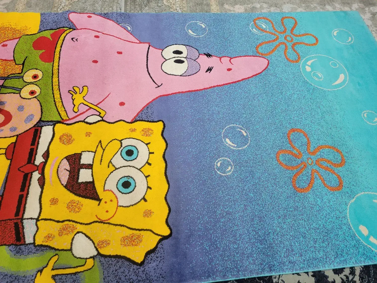 فرش اتاق بچه درحدنو|اسباب و اثاث بچه|سیرجان, |دیوار