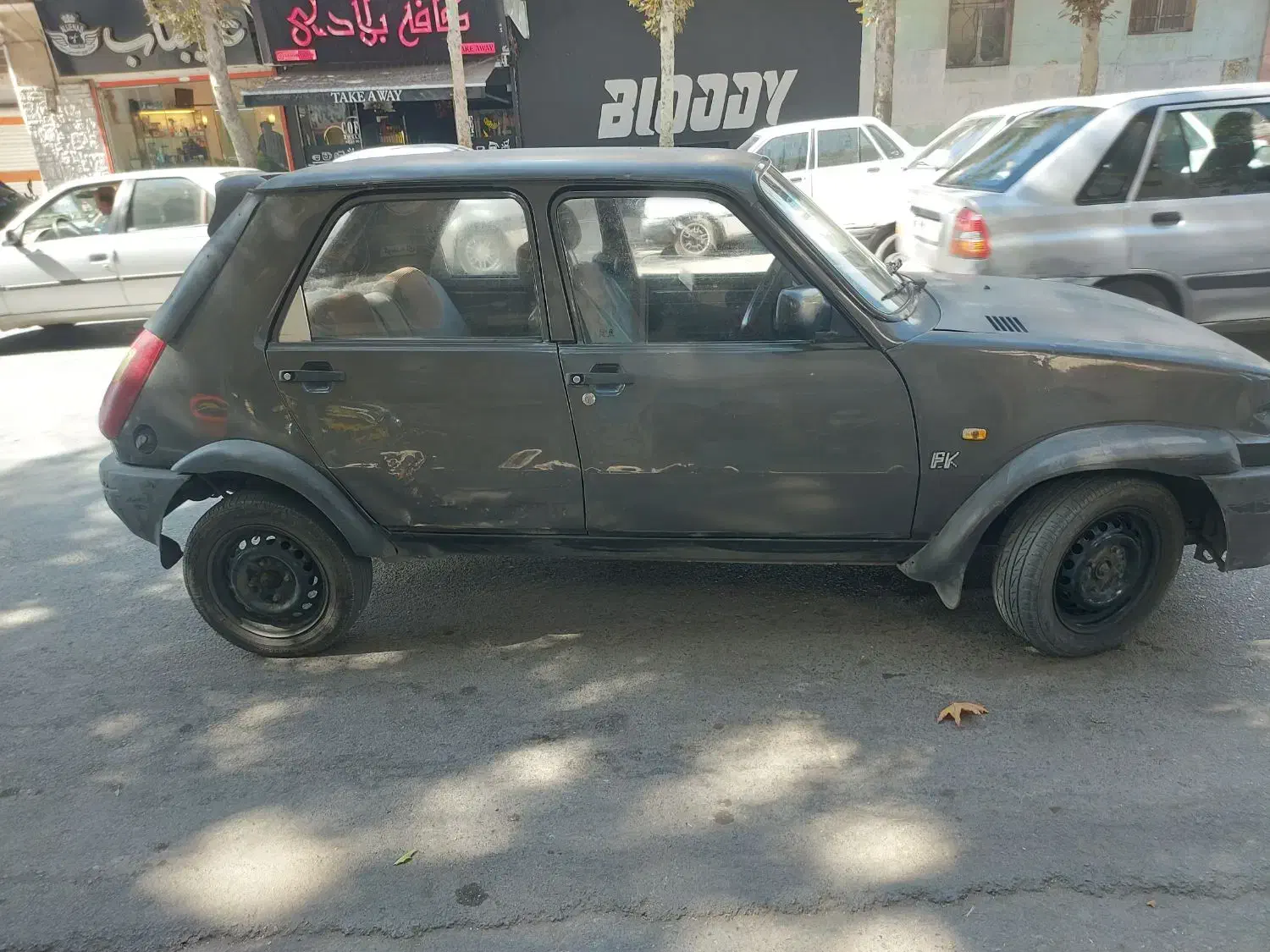 رنو پی کی|خودرو سواری و وانت|اندیشه, اندیشه فاز ۱|دیوار